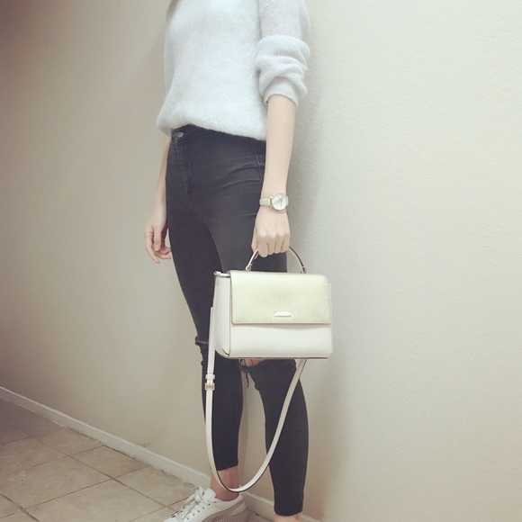 New with tag Kate Spade handbag! - Picture 2 of 4